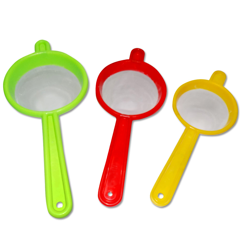 Multipurpose strainers for tea and coffee, comes in a pack of three.