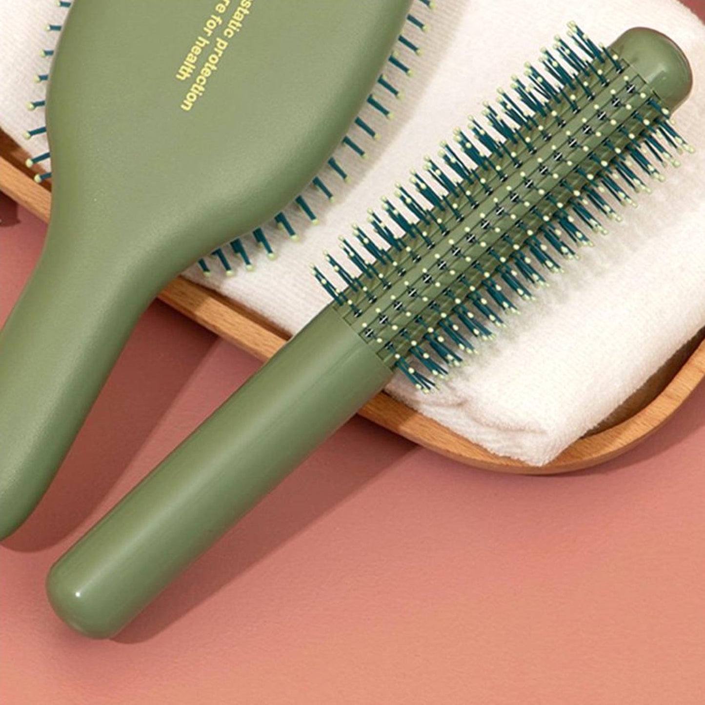 Massage Comb, Air Cushion Massage Hair Brush Ergonomic Matt Disappointment for Straight Curly Hair Cushion Curly Hair Comb for All Hair Types, Home Salon DIY Hairdressing Tool  (1 Pc)