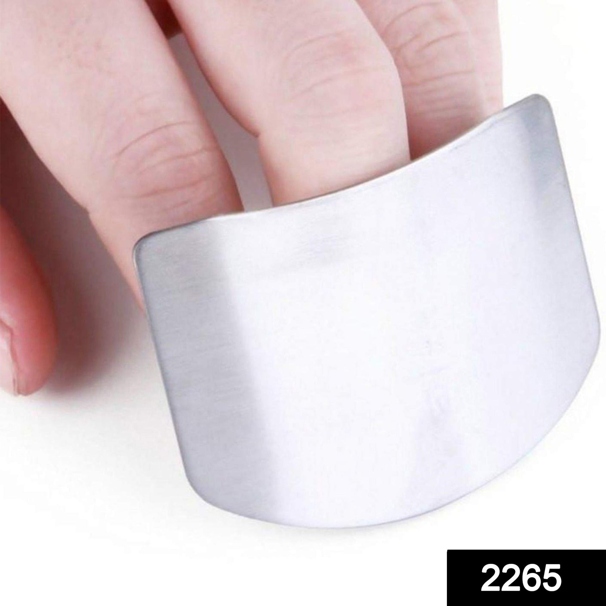 Finger protector with SKU code for safe slicing and dicing.