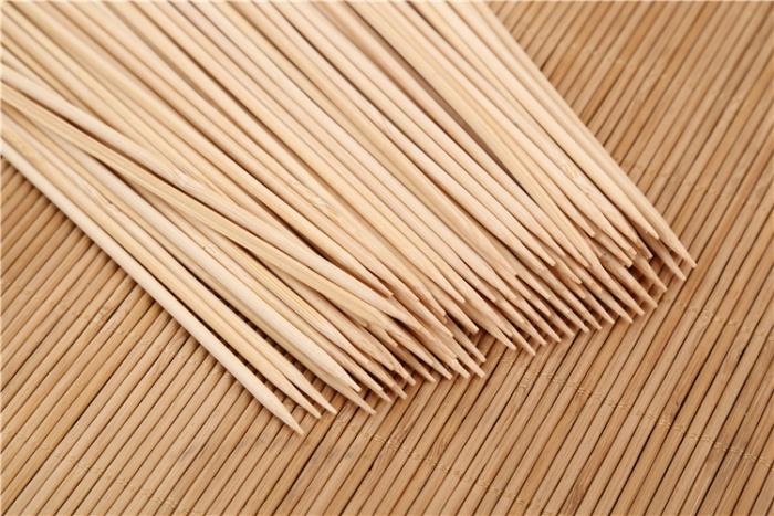 1107 Camping Wooden Color Bamboo BBQ Skewers Barbecue Shish Kabob Sticks Fruit Kebab Meat Party Fountain Bamboo BBQ Sticks Skewers Wooden (30cm)