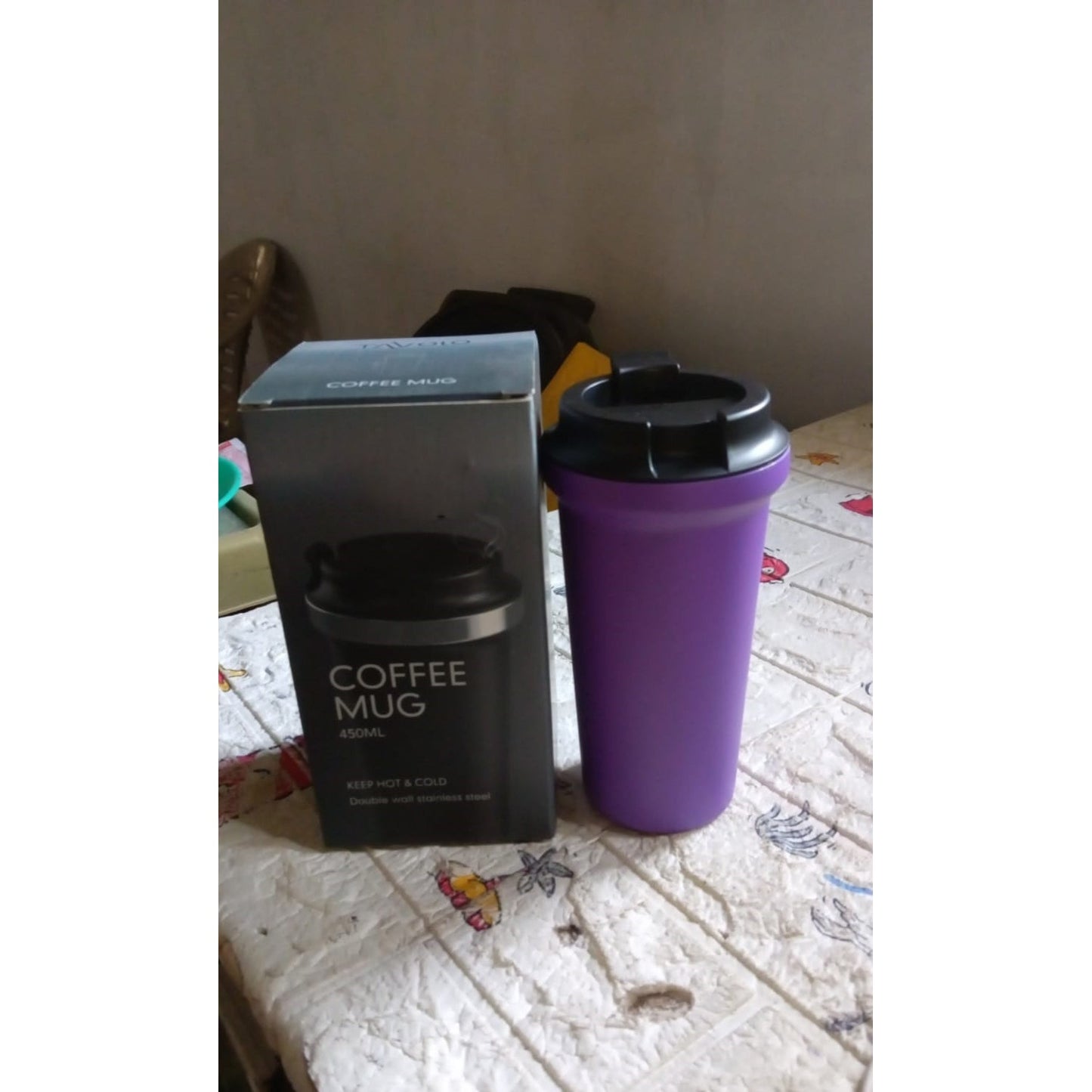 450ML coffee cup with stainless steel interior and leak-proof lid.