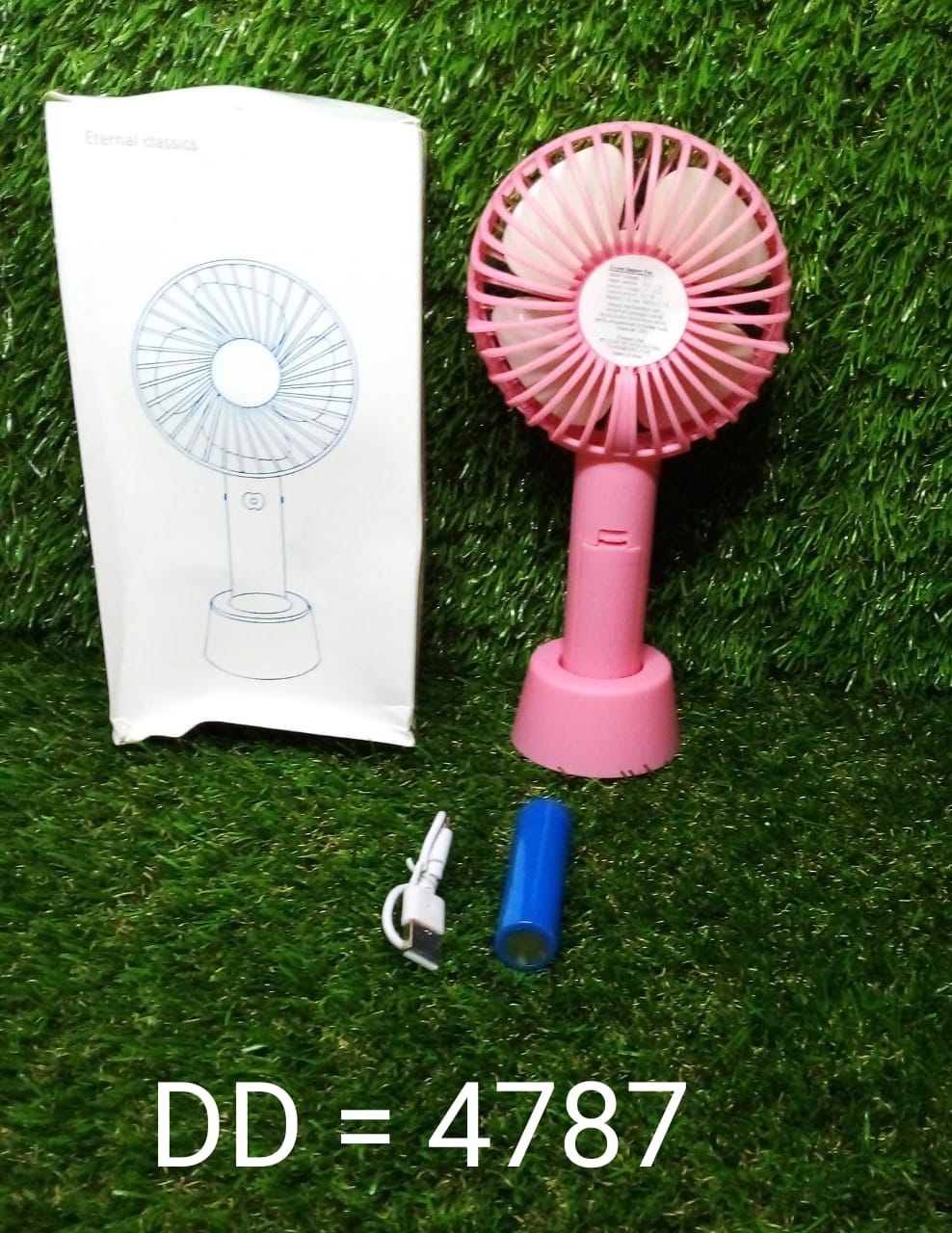 Convenient portable fan, great for office and home use.